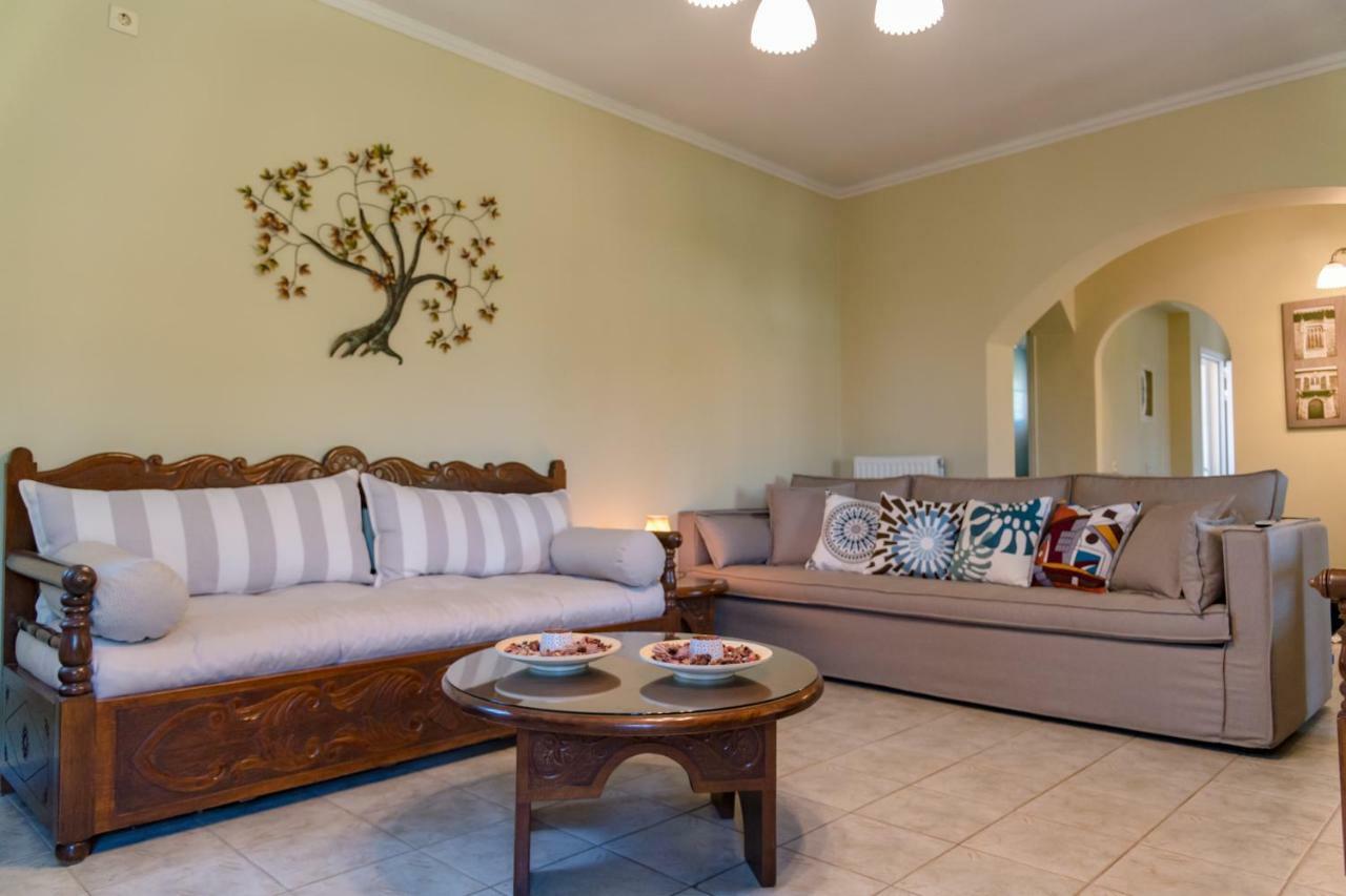 Villa Antia Metaxata ภายนอก รูปภาพ