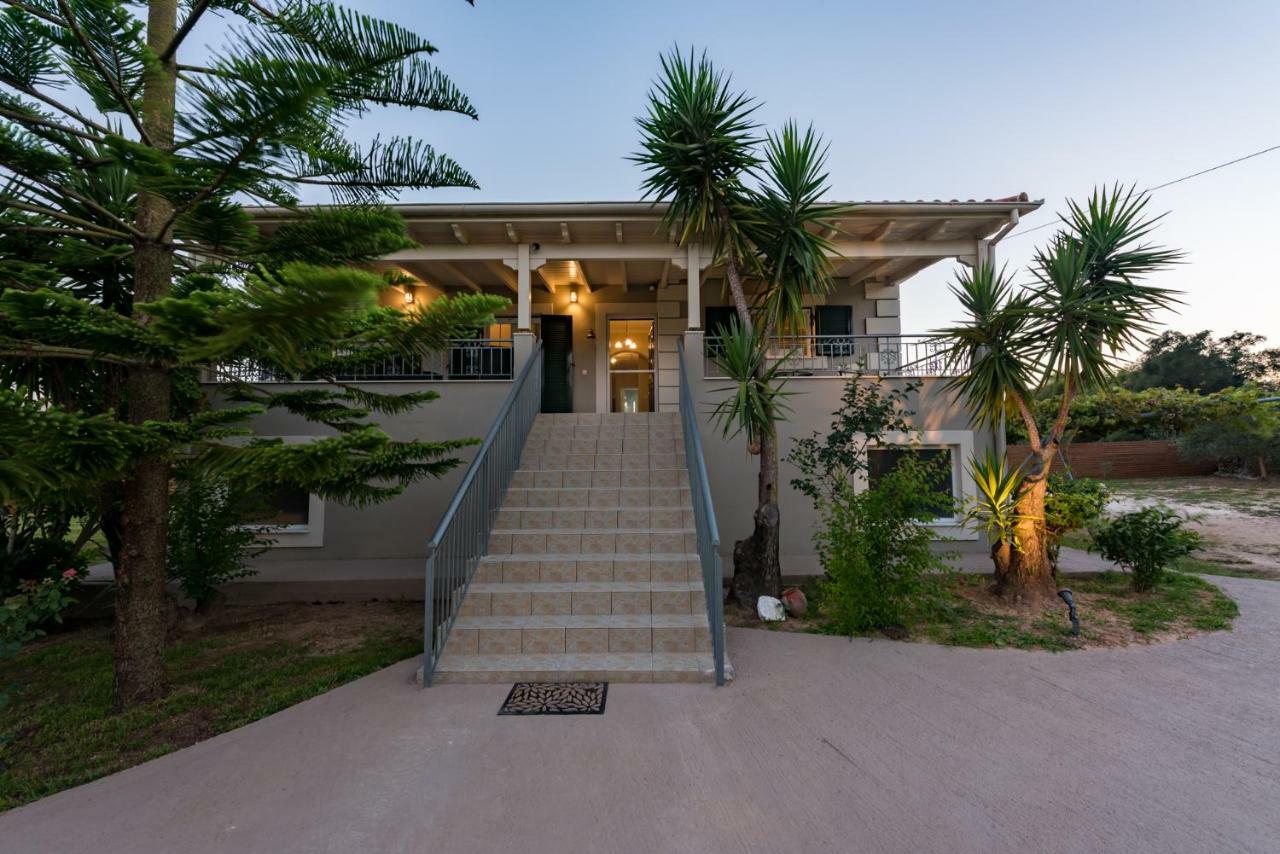 Villa Antia Metaxata ภายนอก รูปภาพ